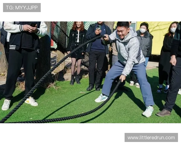 在PA真人网探索丰富多彩的真人表演内容带来全新娱乐体验感受